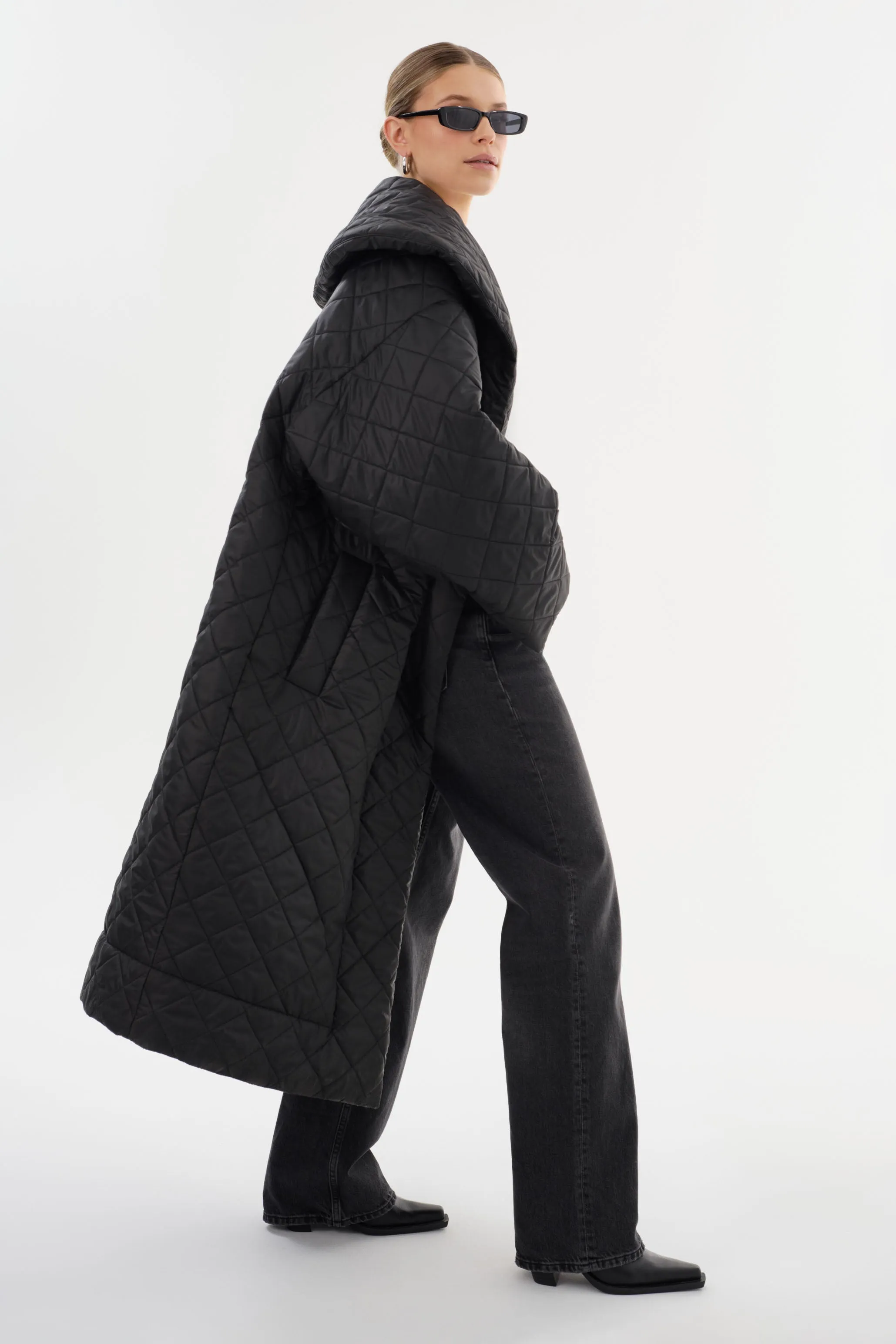 Hendrika Coat | Black